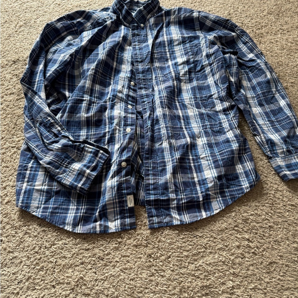 American Eagle Outfitters Navy and White Plaid Shirt
